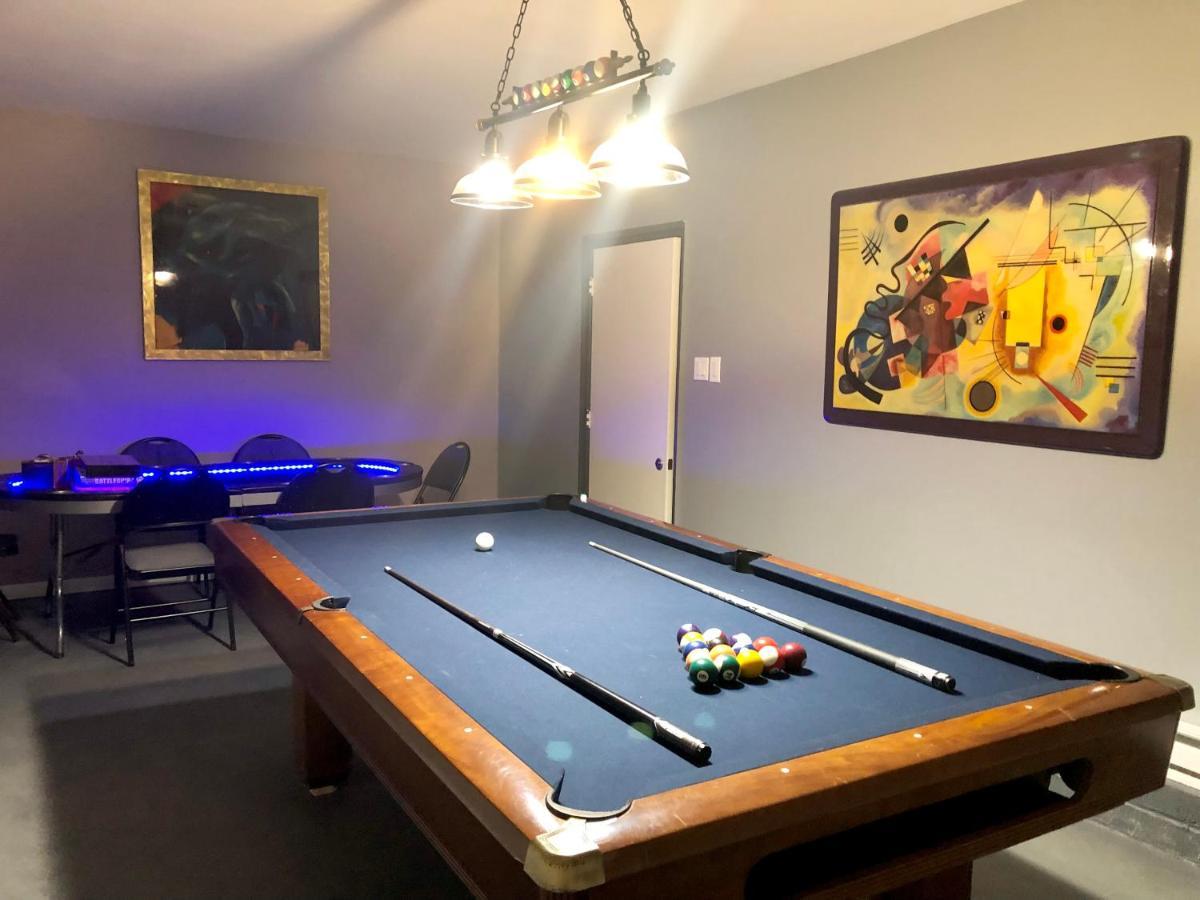 Amazing Poconos House . Sauna/Hot Tub/Private Pool Ийст Страудсбърг Екстериор снимка