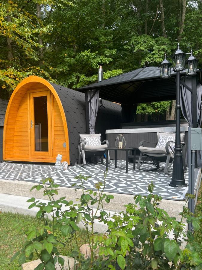 Amazing Poconos House . Sauna/Hot Tub/Private Pool Ийст Страудсбърг Екстериор снимка