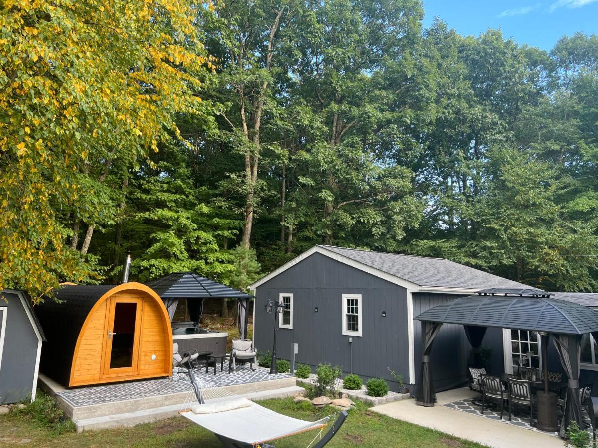 Amazing Poconos House . Sauna/Hot Tub/Private Pool Ийст Страудсбърг Екстериор снимка